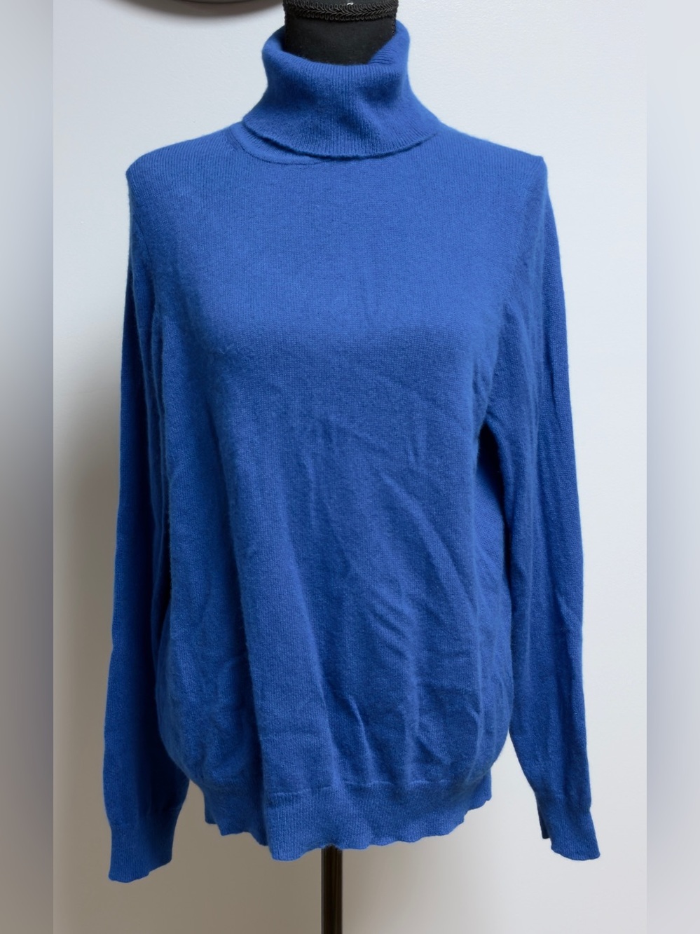 Charter Club Luxury Cashmere Turtleneck Sweater Royal Blue Women’s PXL